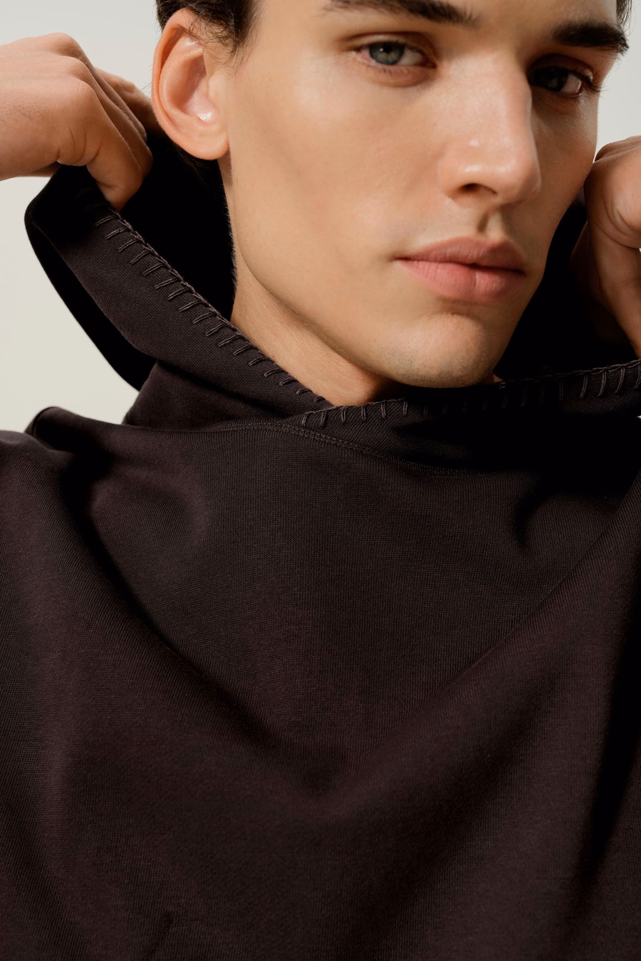 Haut à capuche Silkerry pour hommes