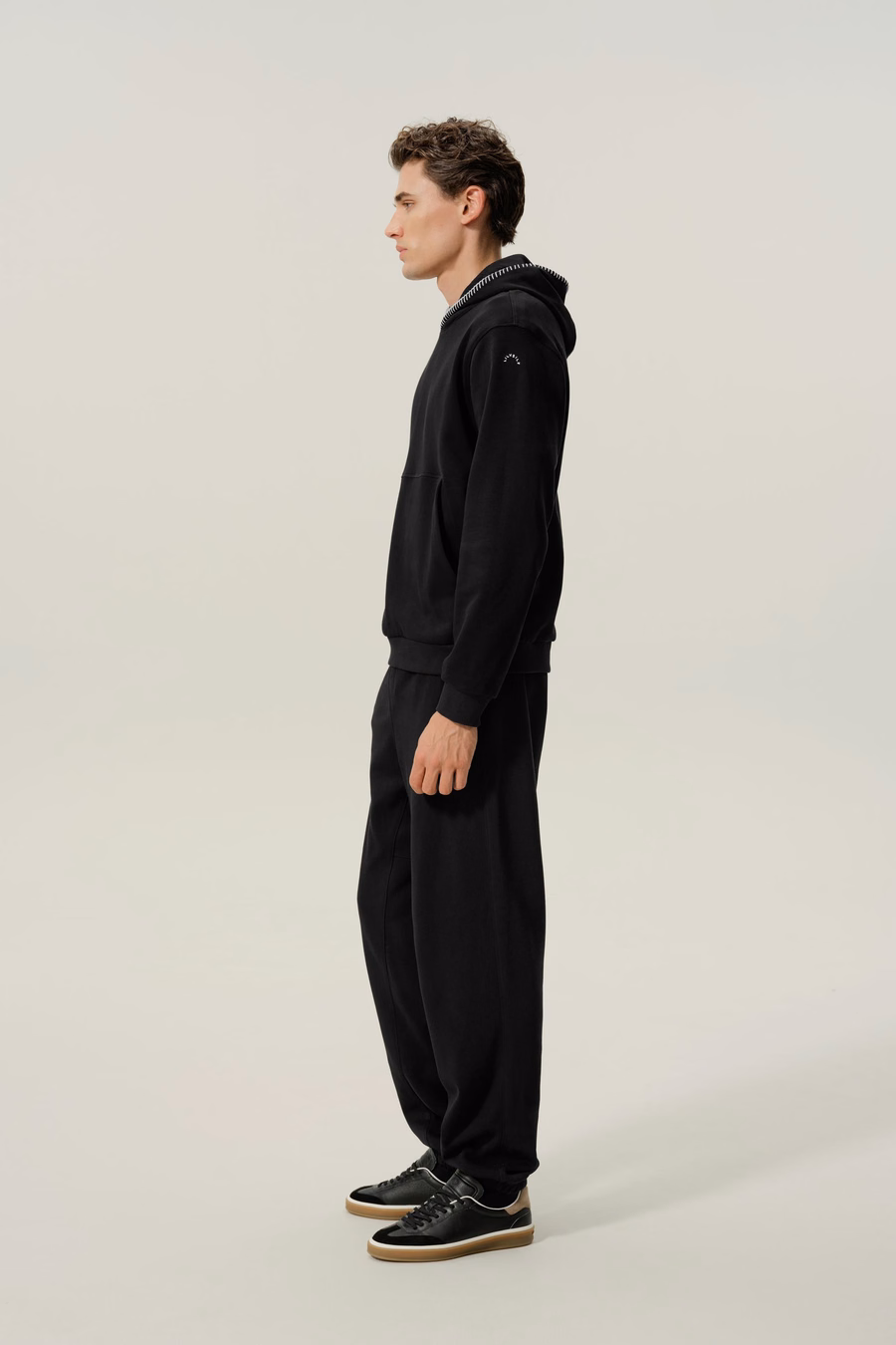 Haut à capuche Silkerry pour hommes