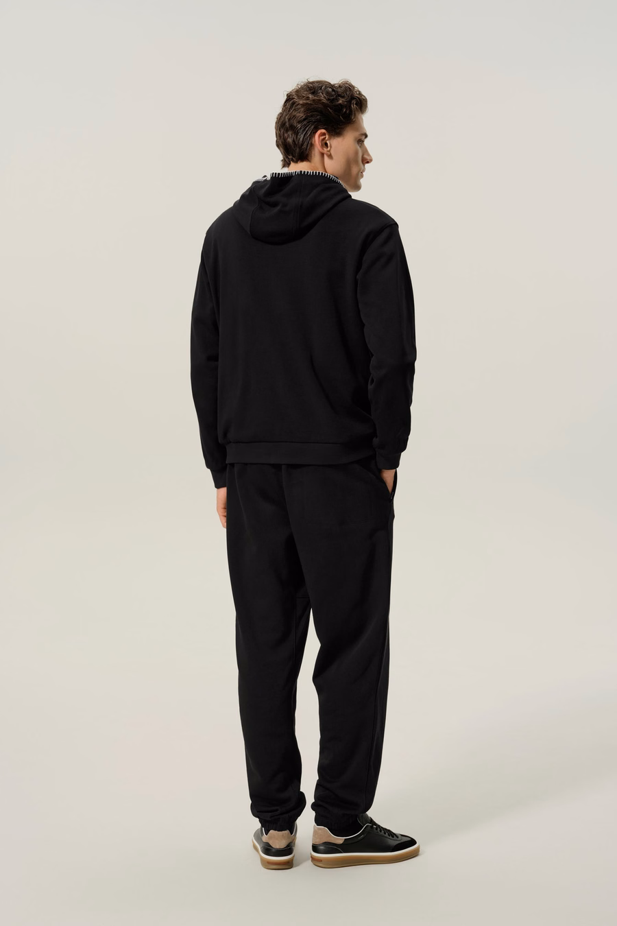 Haut à capuche Silkerry pour hommes