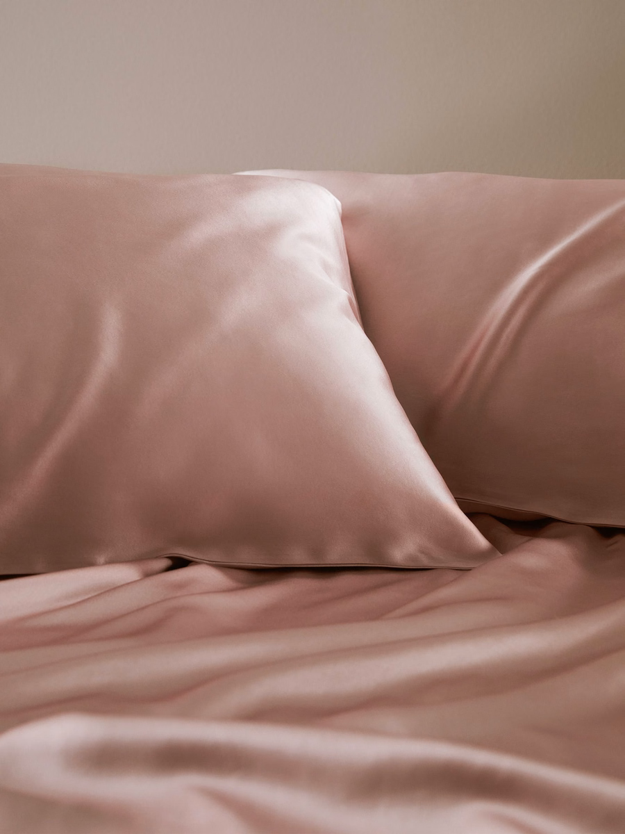 Housse de coussin en soie enveloppe de 22 Momme
