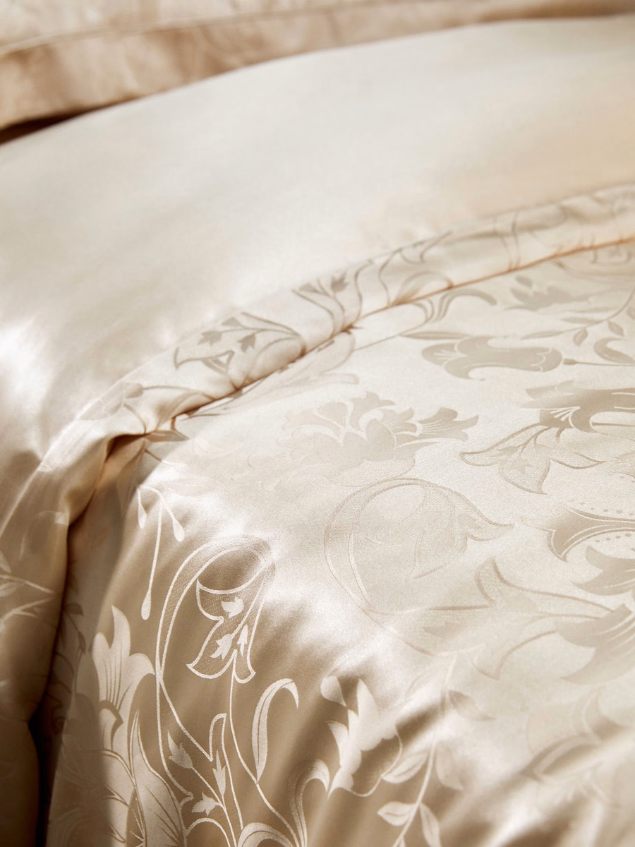 Housse de couette en soie avec jacquard de lys