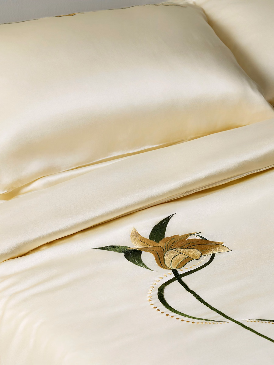 Paquet de 2 housses de coussin en soie avec broderie de lis