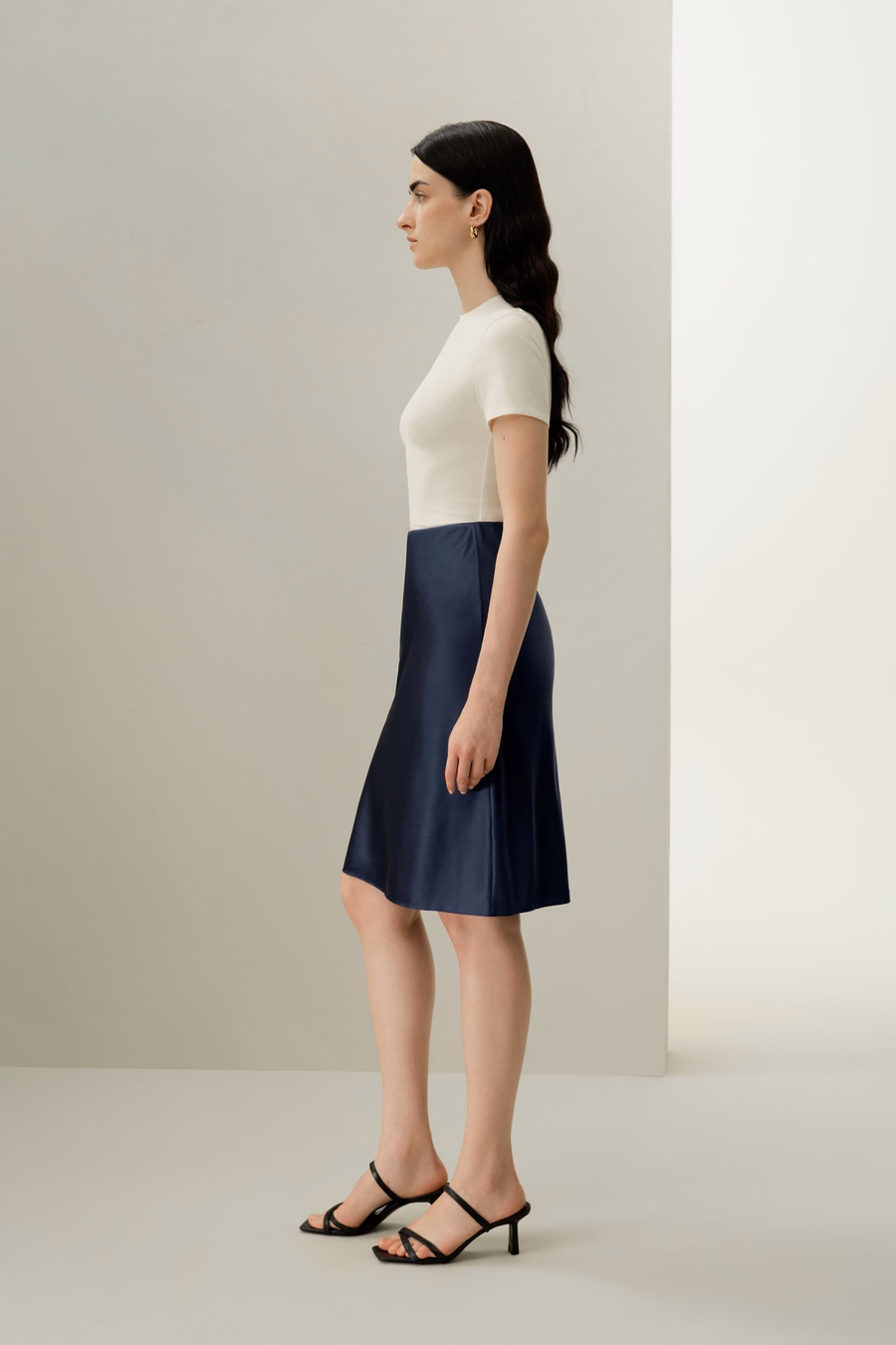 Jupe Minimaliste en Charmeuse Extensible