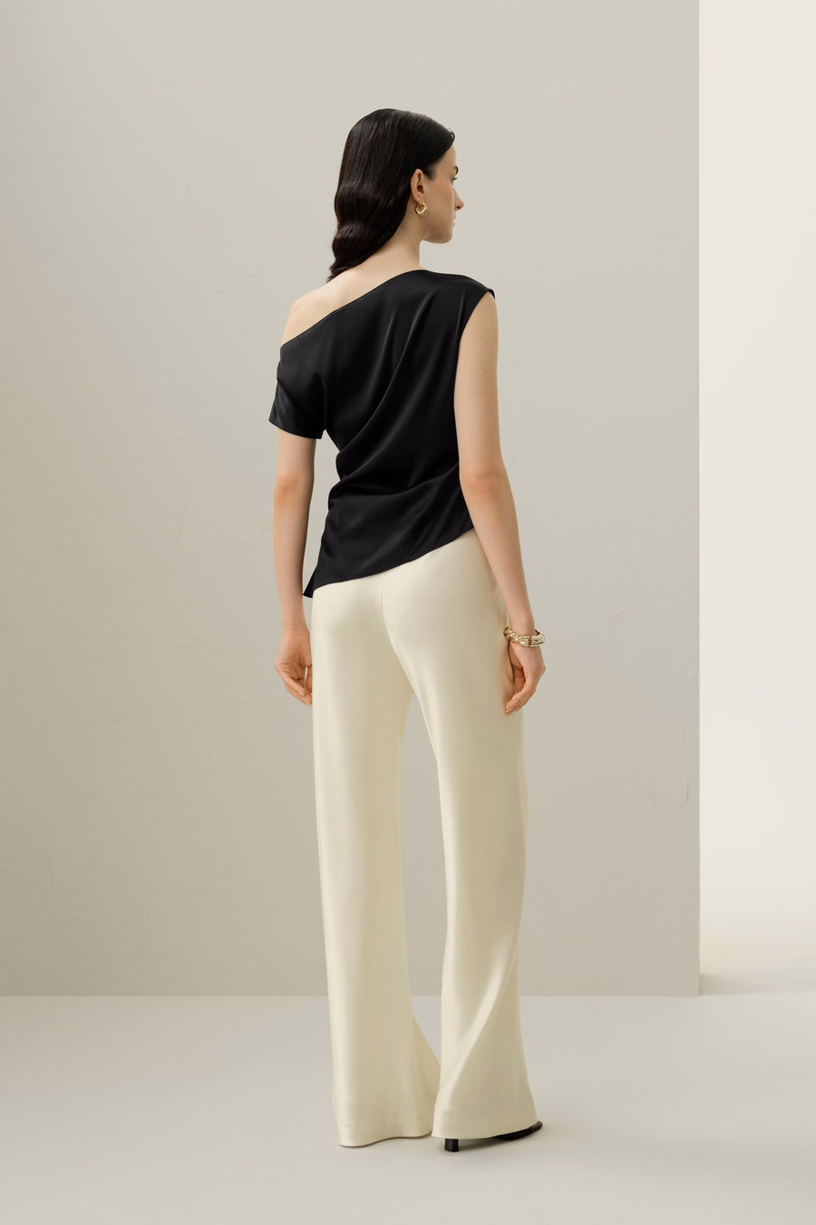 Haut Asymétrique en Charmeuse Élastique