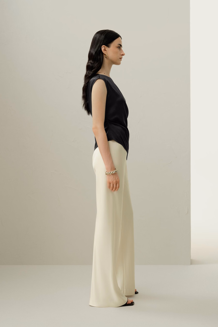 Haut Asymétrique en Charmeuse Élastique
