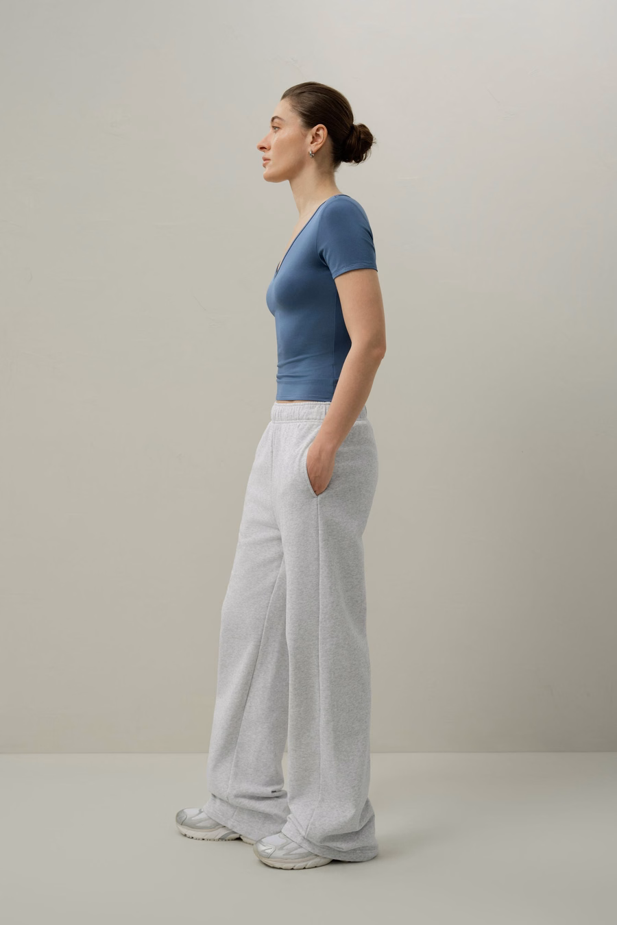Silk Breeze Jersey V-neck Tee
