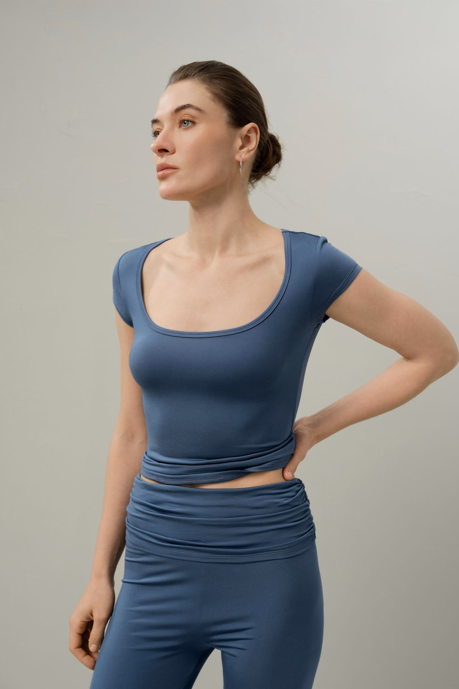 T-shirt à encolure en V Silk Breeze