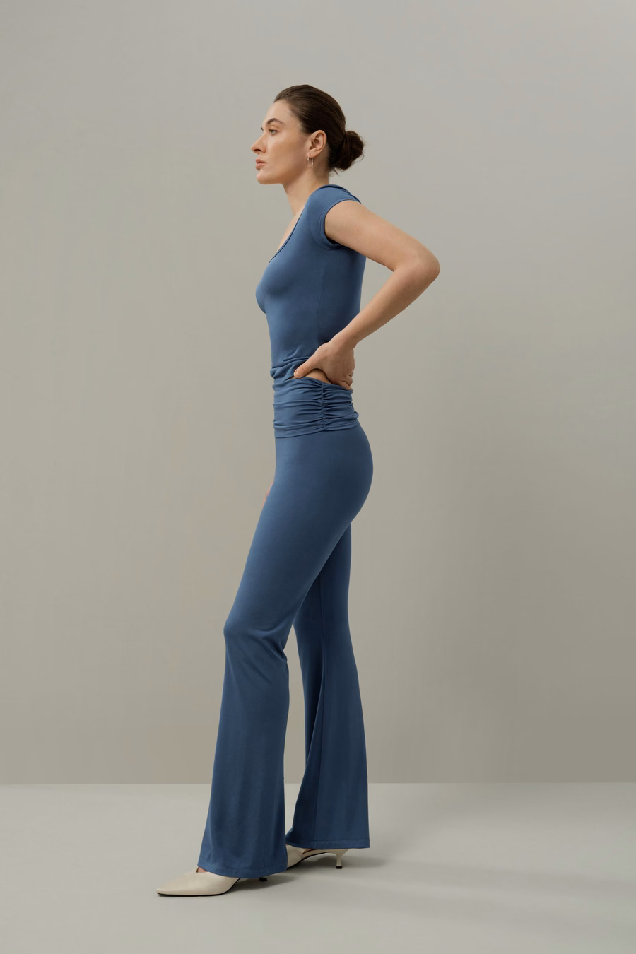 Pantalons Fluid Flare en Jersey de Soie Breeze