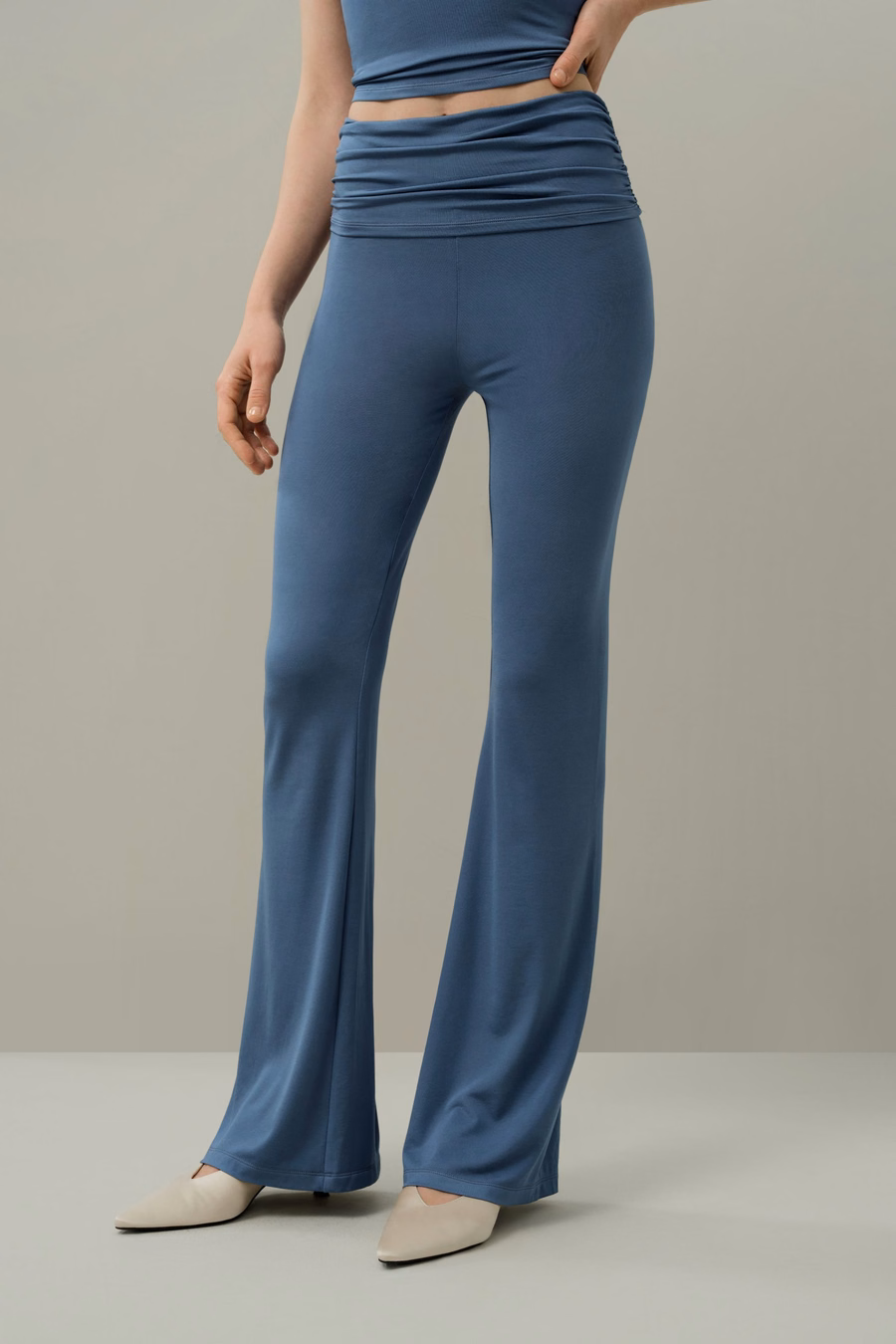 Pantalons Fluid Flare en Jersey de Soie Breeze