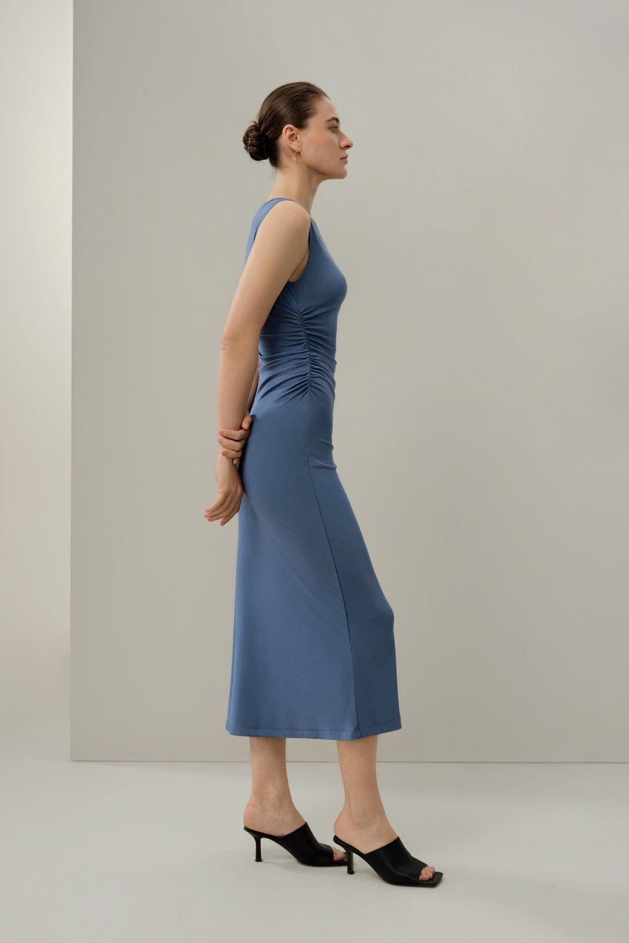 Robe asymétrique en jersey de soie Breeze
