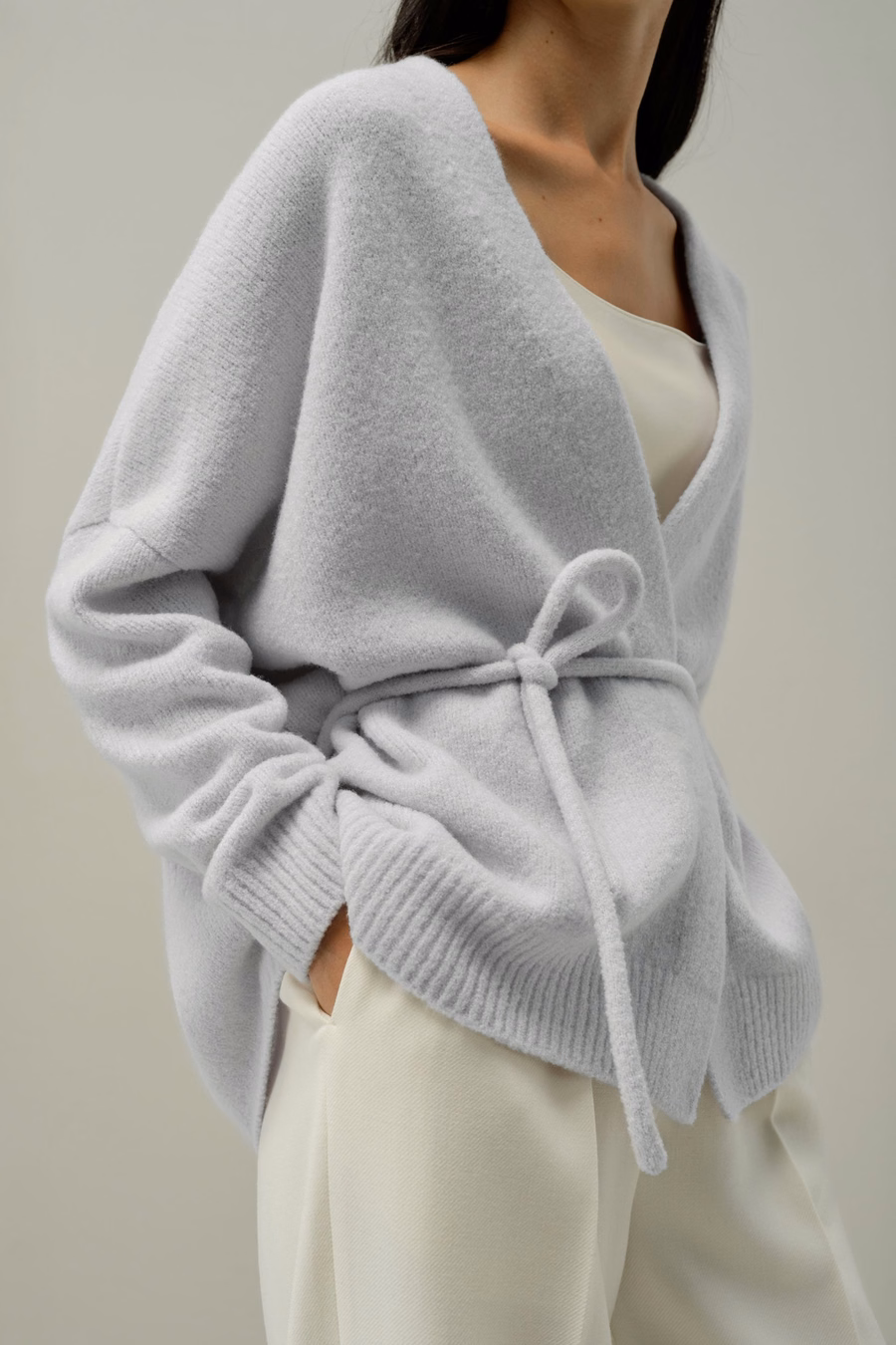 Cardigan en cachemire-soie tricoté bouclé