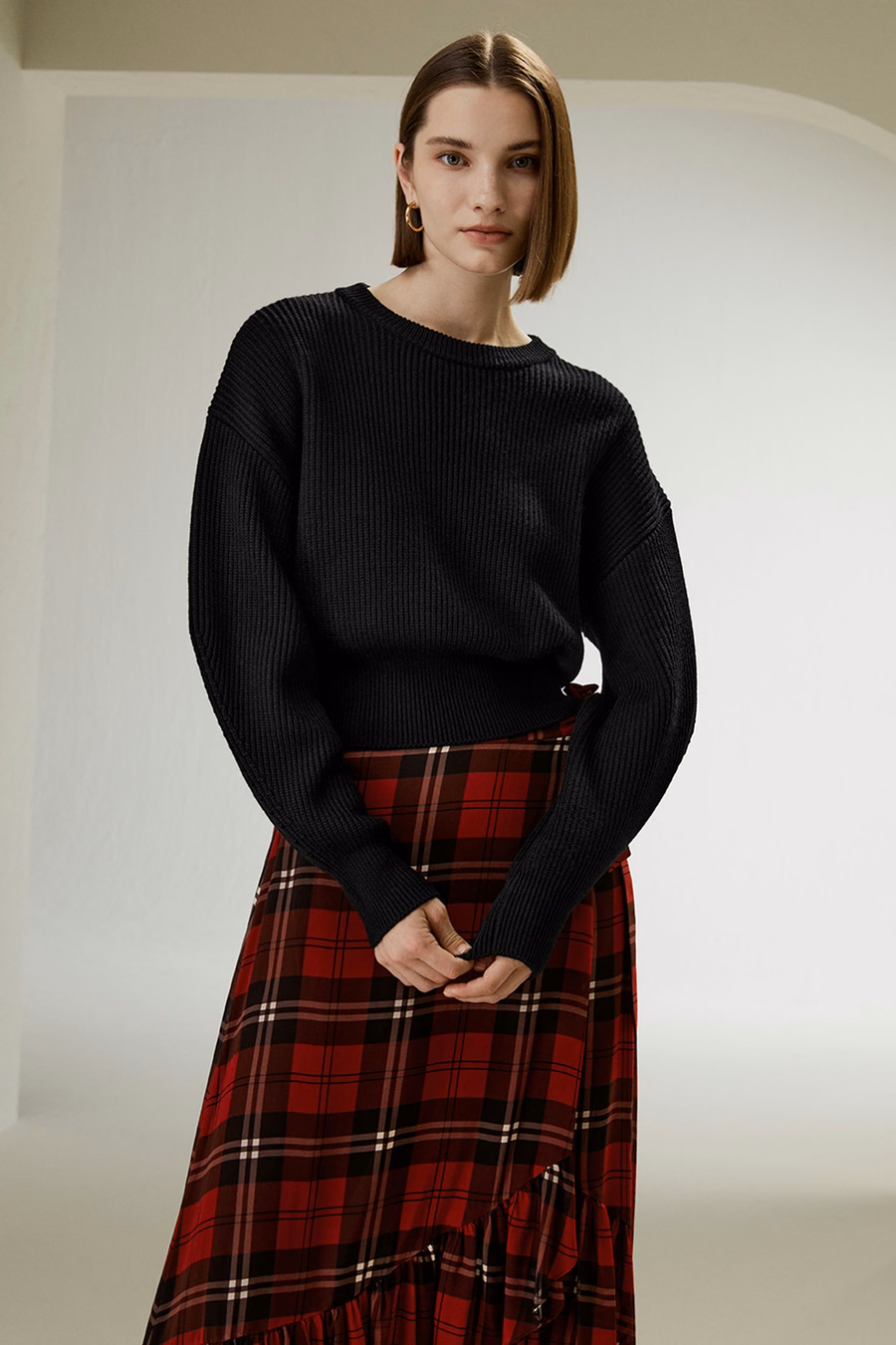 Pull en laine mérinos à col rond et épaules tombantes