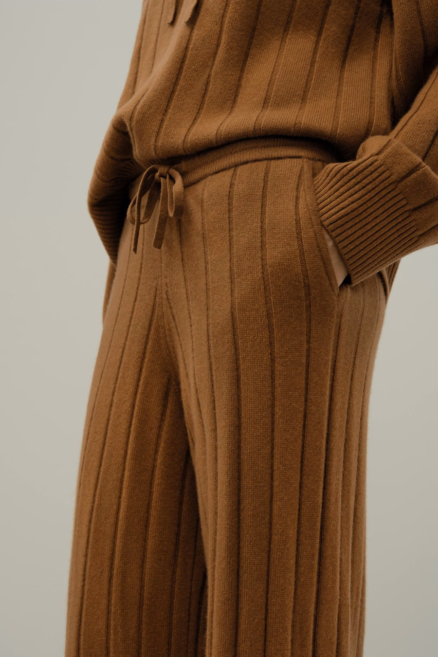 Pantalons à jambes larges côtelés