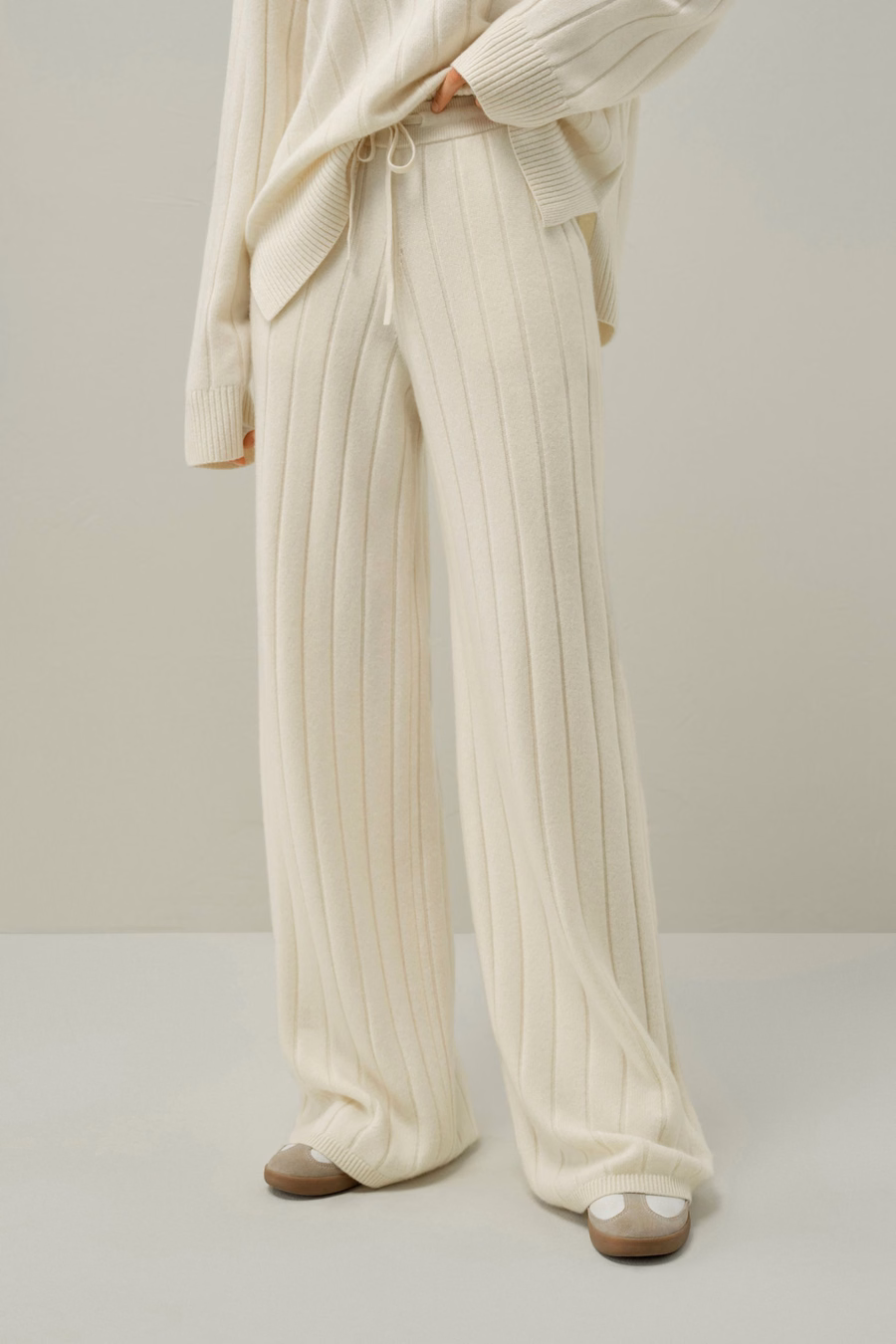 Pantalons à jambes larges côtelés