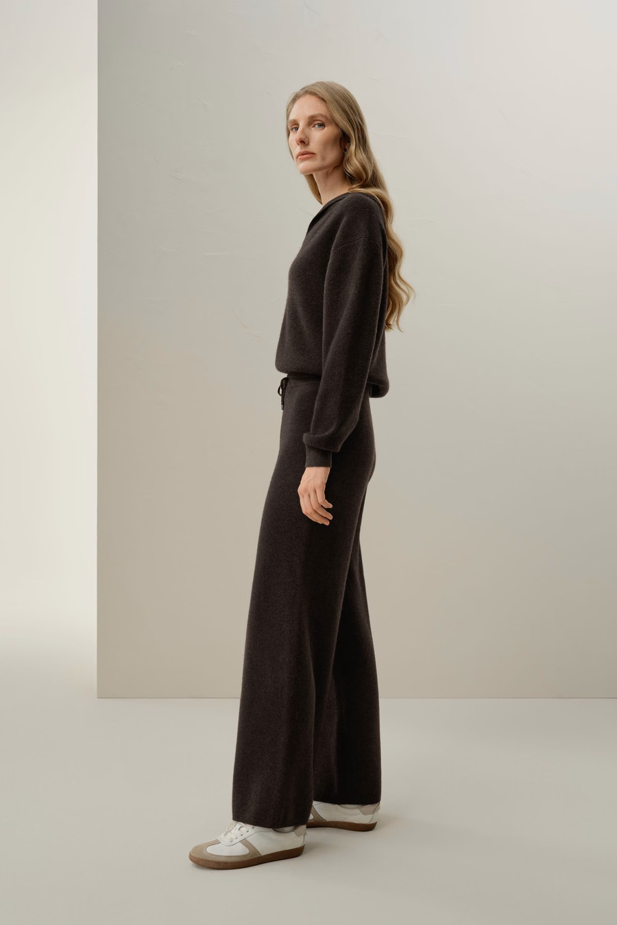 Pantalon large en cachemire royal