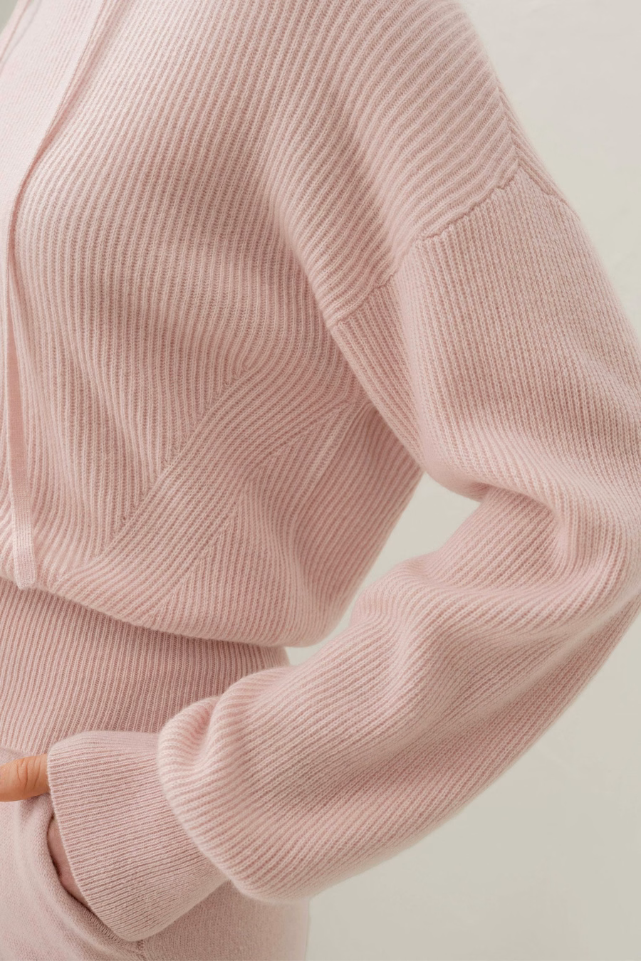Eshe 2-en-1 Hoodie en cachemire détachable