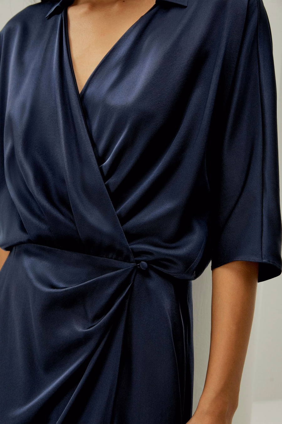 Robe élégante à manches mi-longues