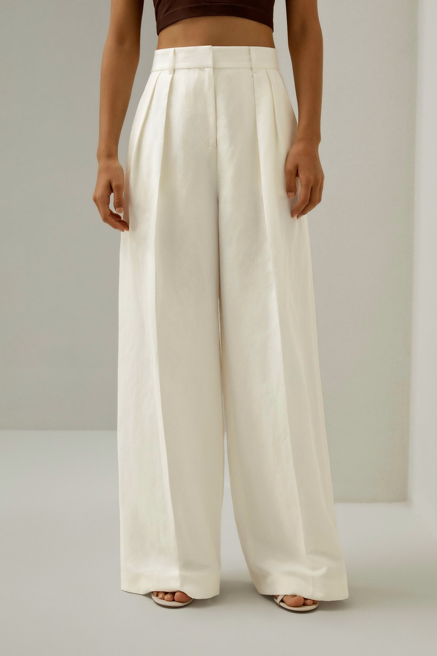 pantalon en soie et lin à plis frontaux