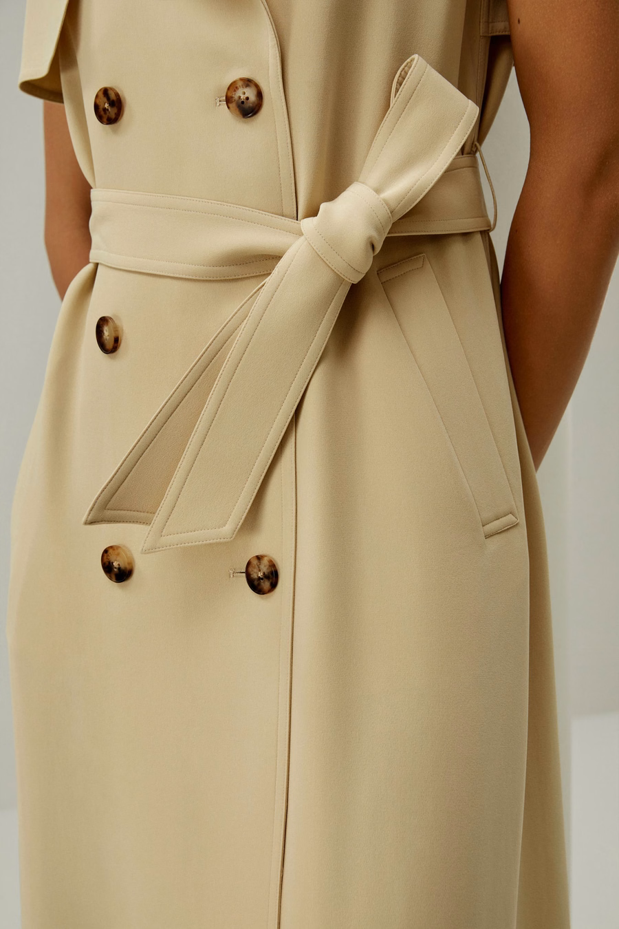Robe trench sophistiquée sans manches