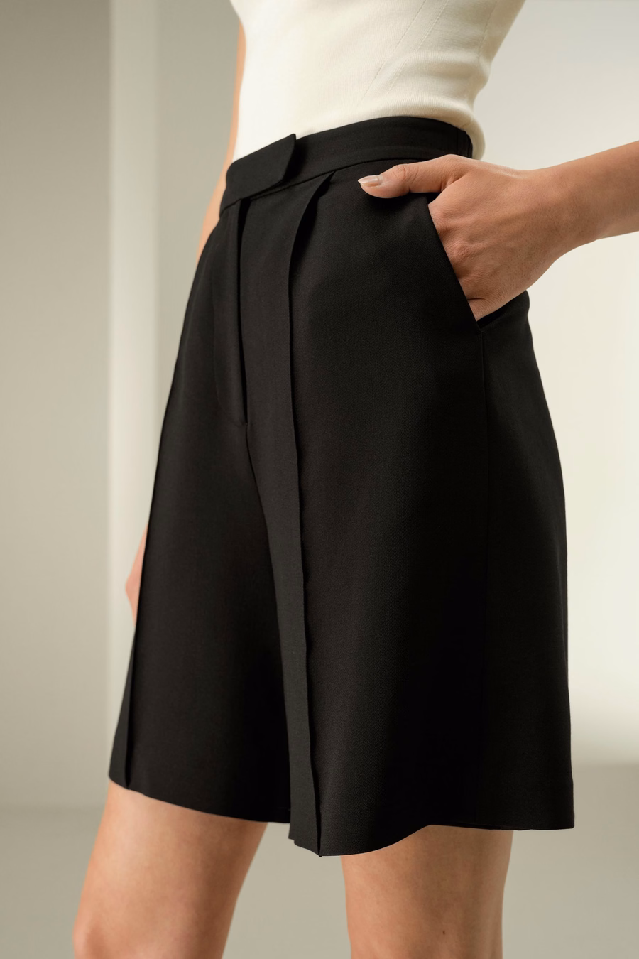 Silk-Wool Blend Polished Shorts