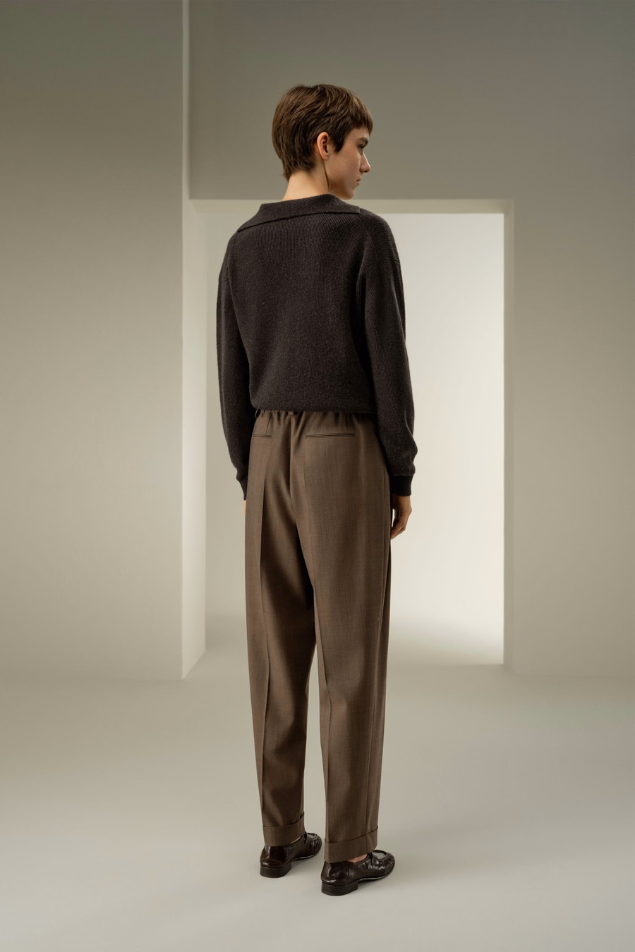 Pantalons à jambes en forme de baril en soie et laine de La Havane