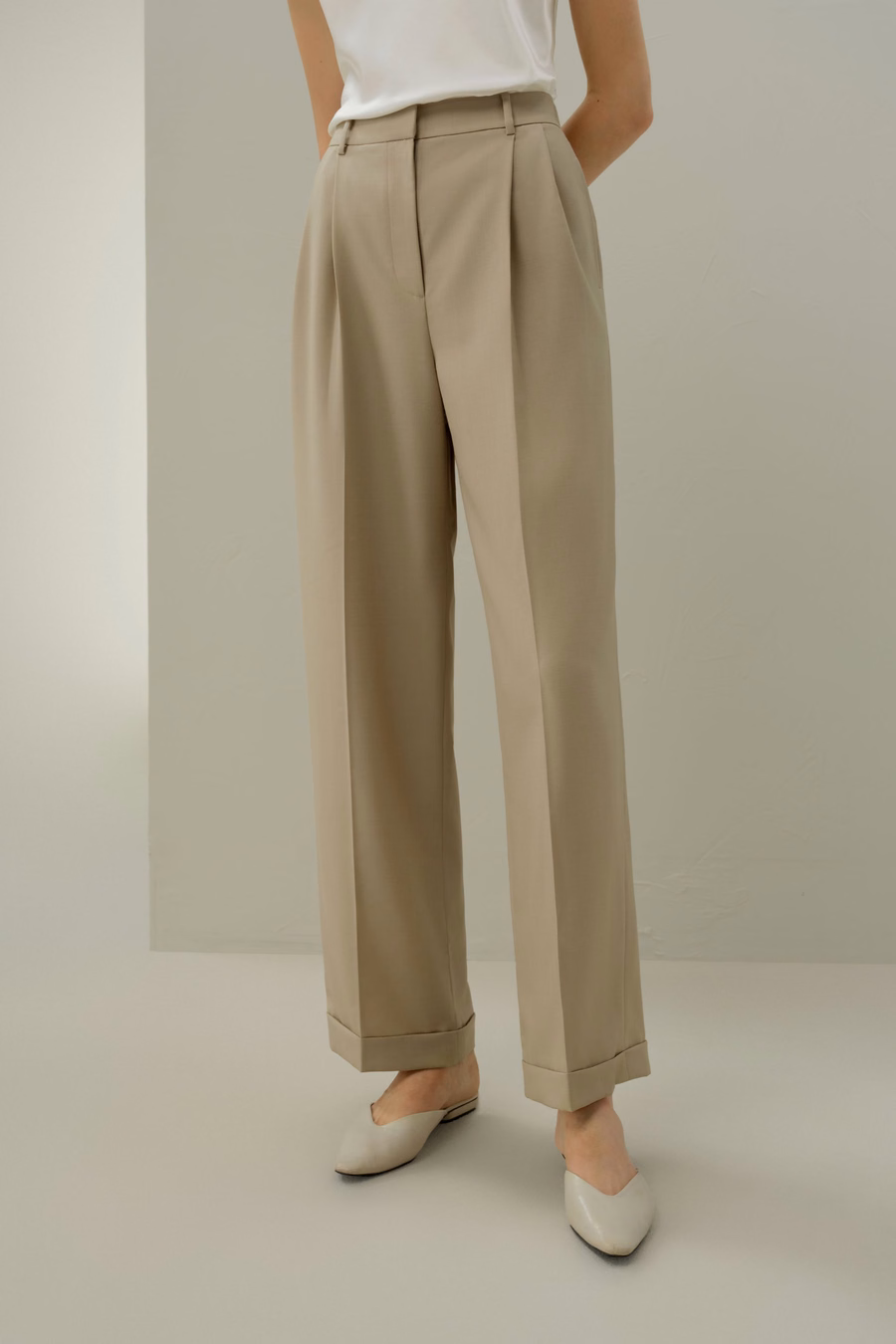 Pantalons droits en laine et soie