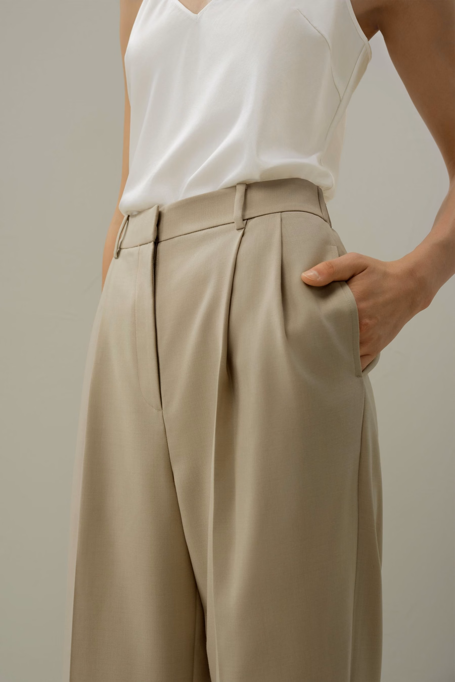Pantalons droits en laine et soie