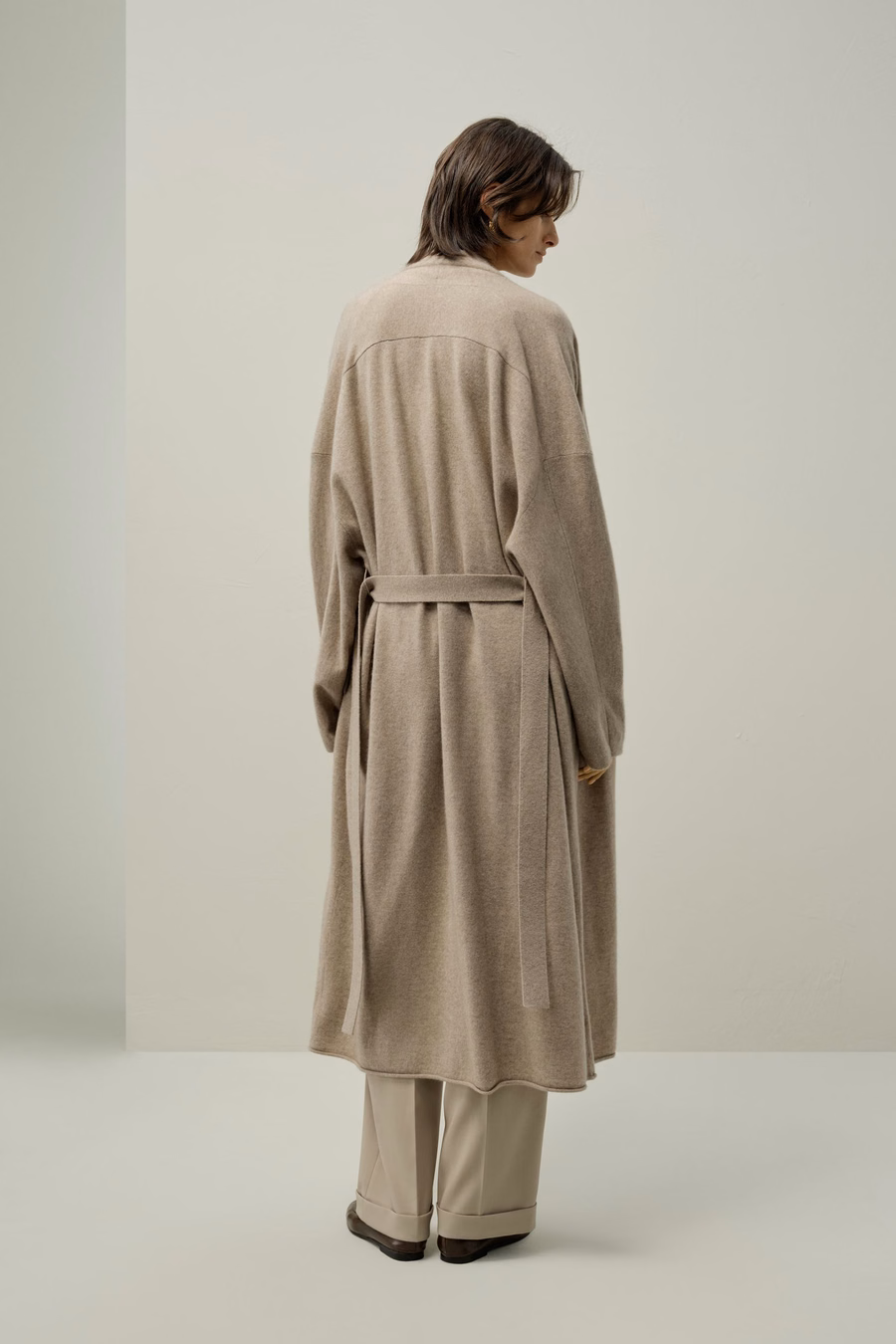 Cardigan en cachemire longueur mollet