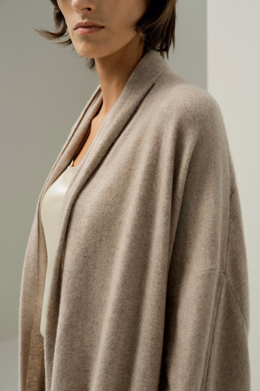 Cardigan en cachemire longueur mollet