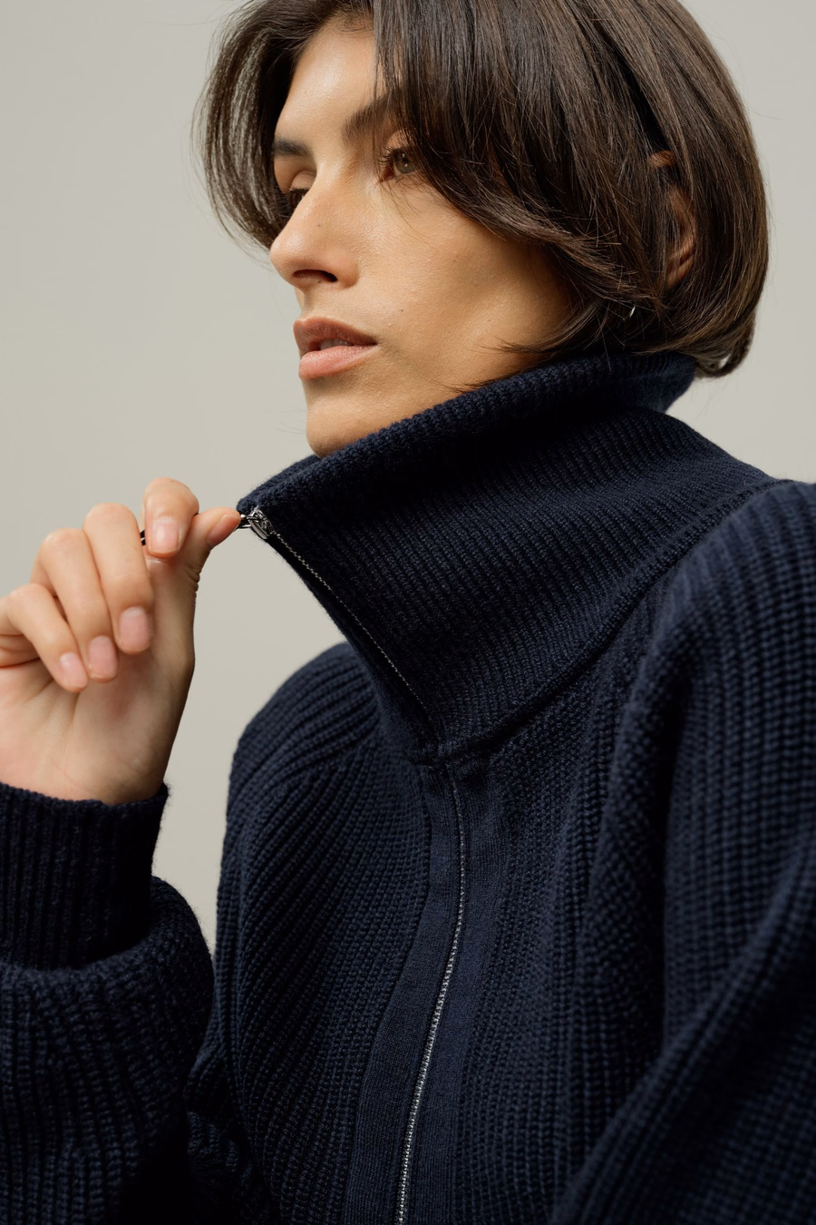 Cardigan à zip col montant en tricot côtelé