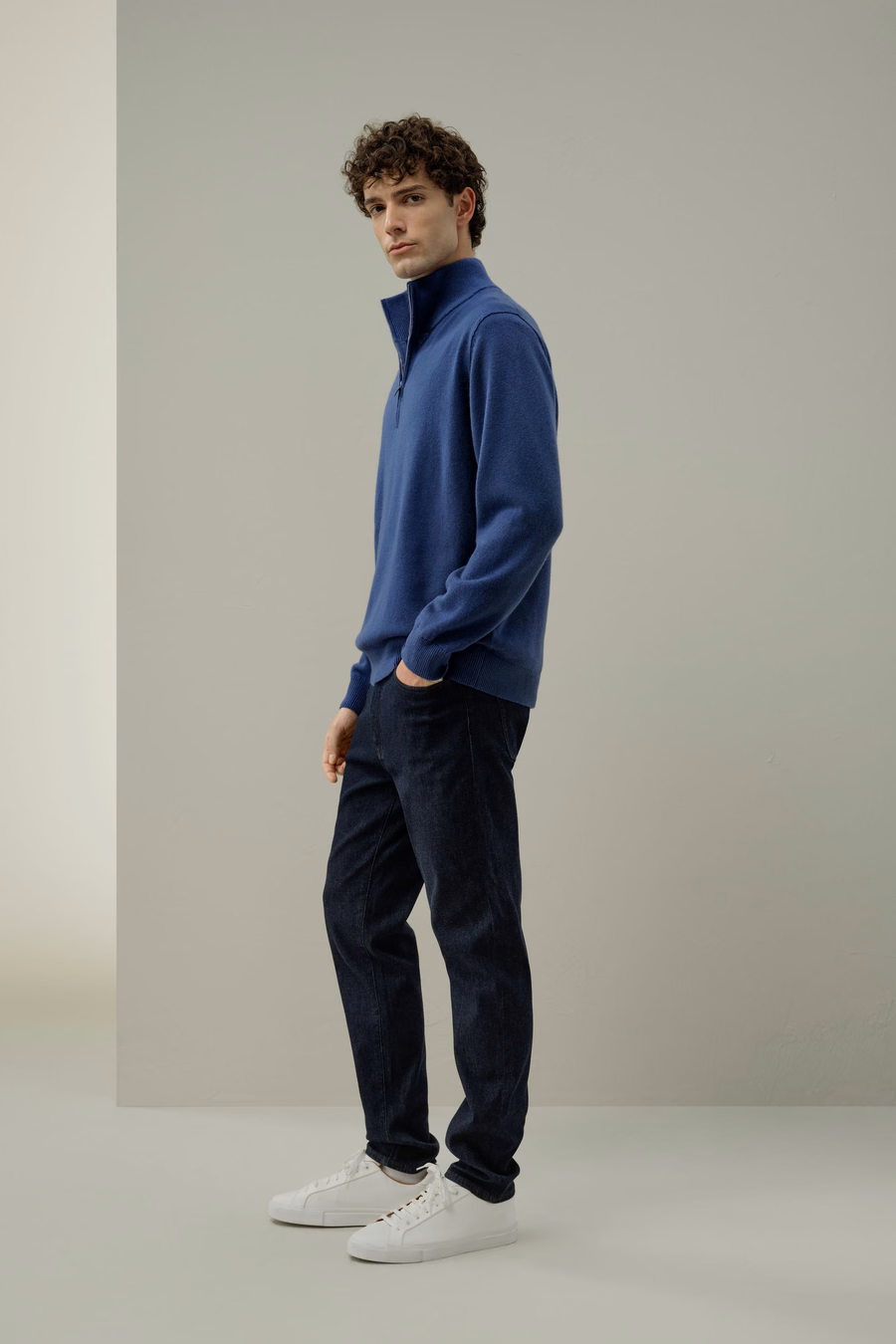 Pull zippé à col montant en mélange de laine