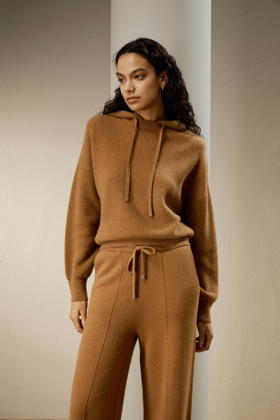 Eshe 2-en-1 Hoodie en cachemire détachable