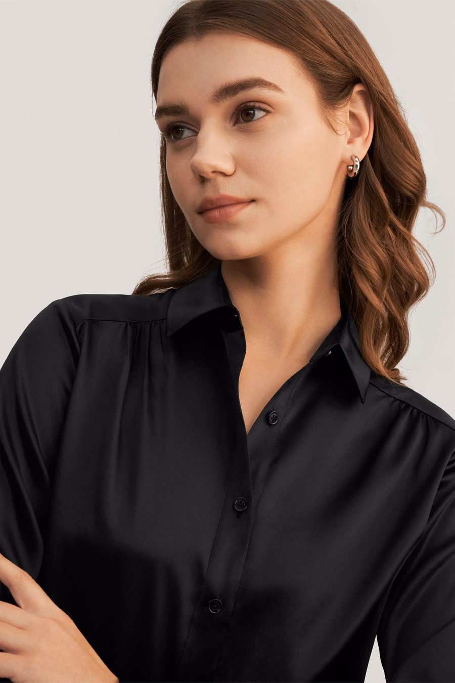 Blouse en soie à manches longues et col