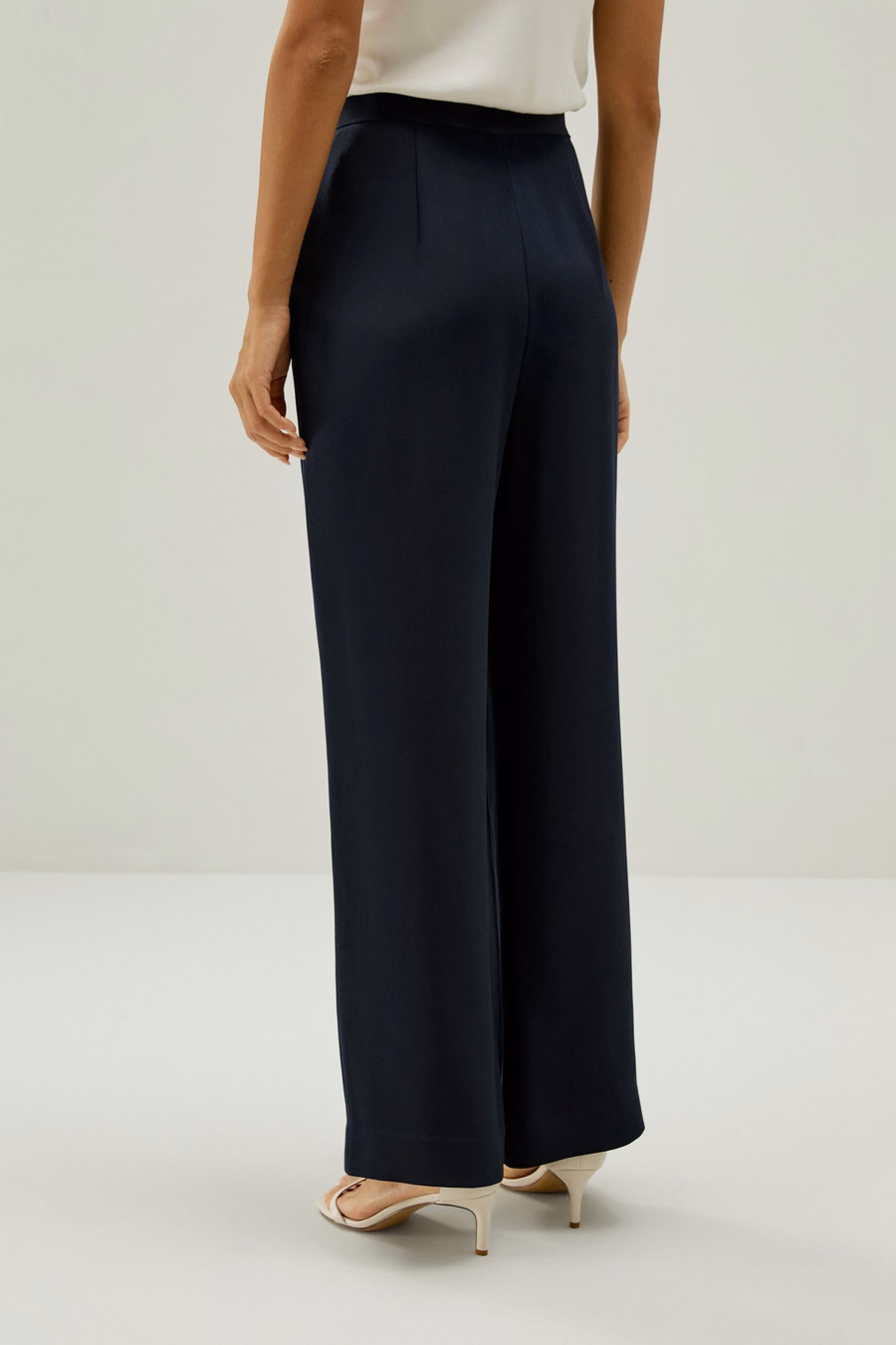 Pantalons cropped inspirés de l'univers nautique