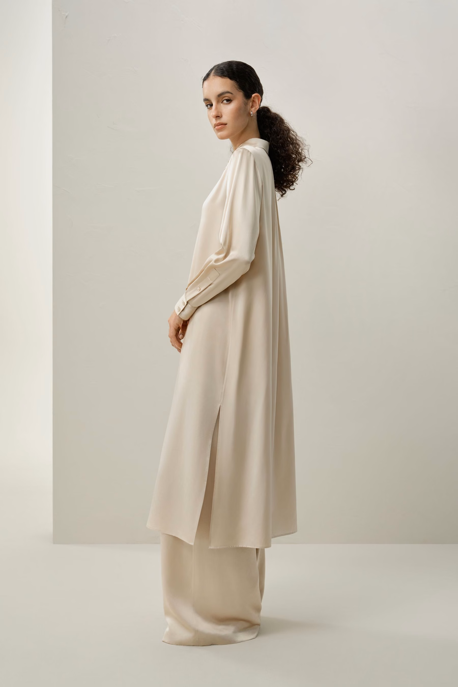 Pantalons larges en soie charmeuse
