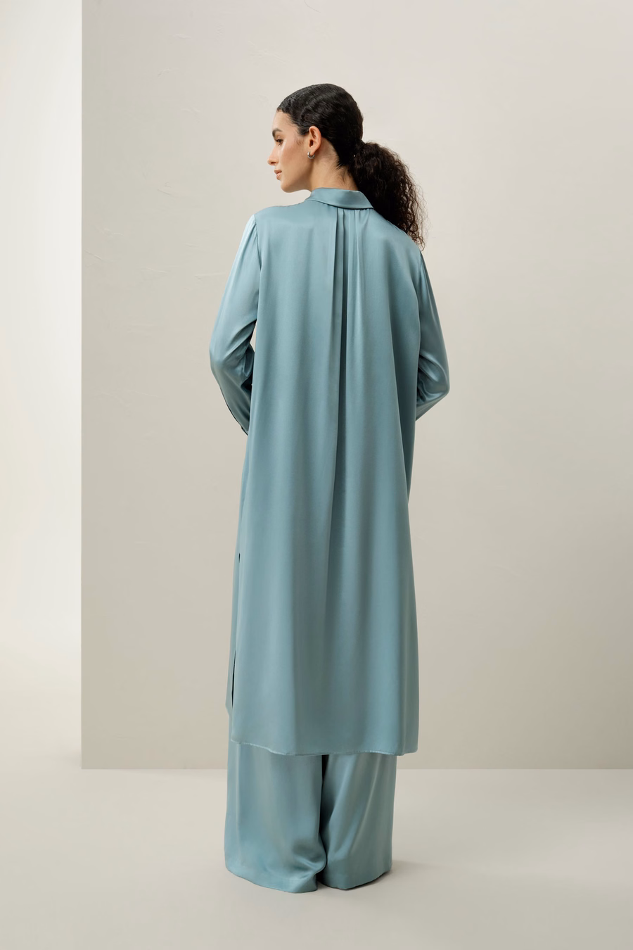 Pantalons larges en soie charmeuse