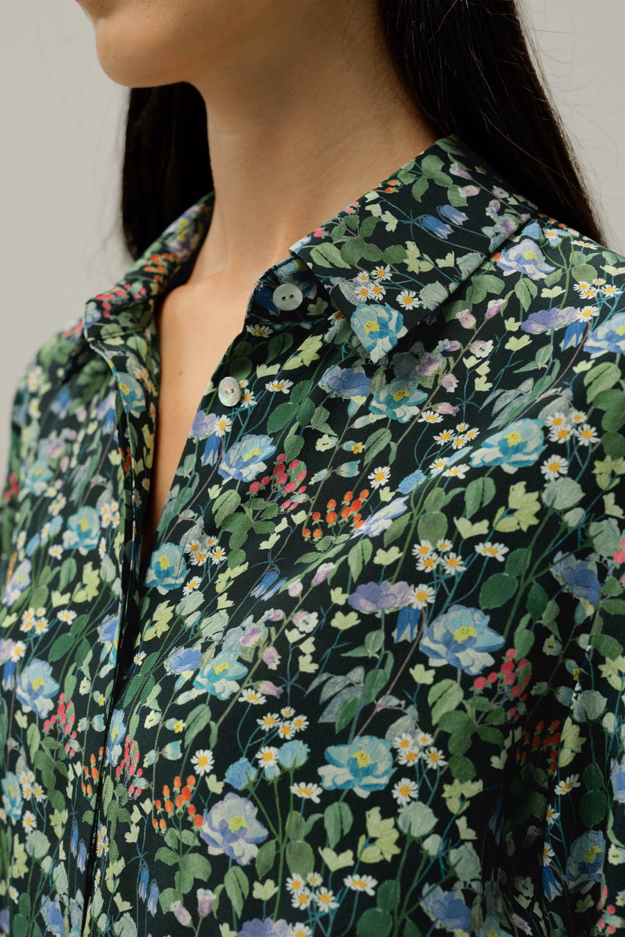 Robe chemise midi Forêt de contes de fées - Fabriquée avec du tissu Liberty