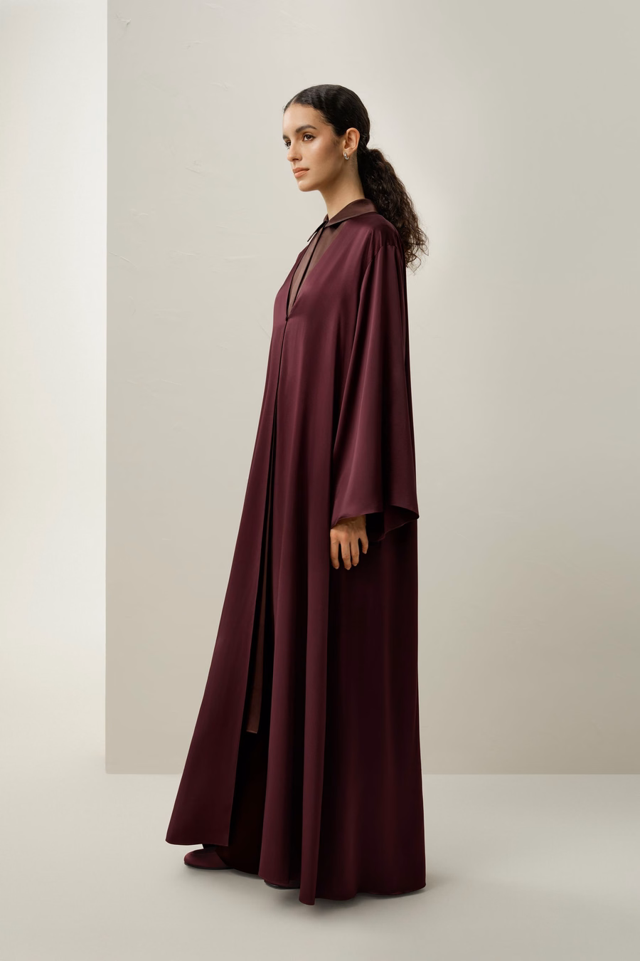Abaya en Soie Charmeuse