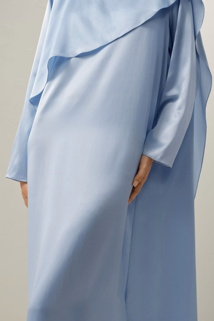 Robe Maxi Asymétrique en Soie Charmeuse