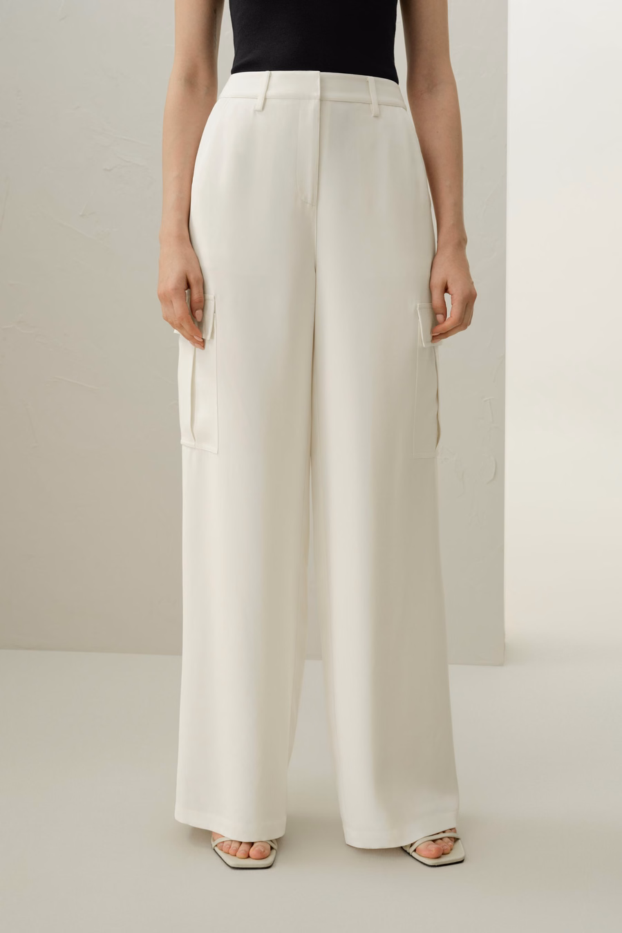 Pantalon Cargo en Crêpe de Soie Blanche