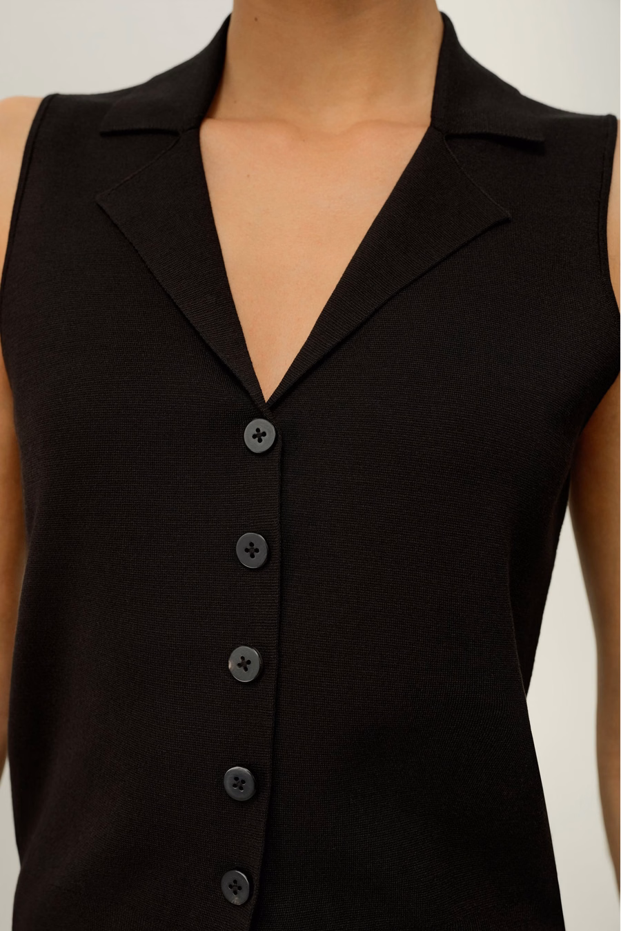 Gilet en soie et viscose à col à revers Milano