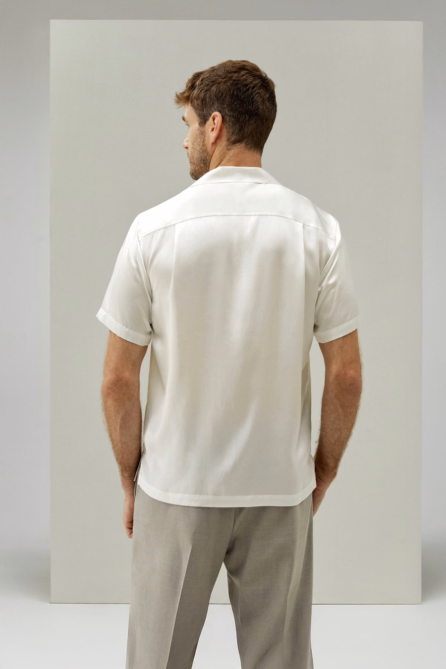 Chemise de camp en soie pour hommes
