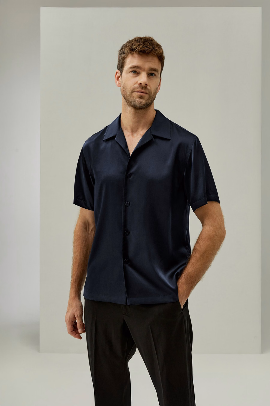Chemise de camp en soie pour hommes