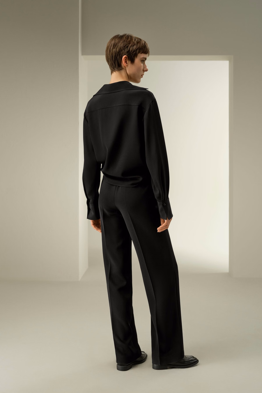 Blouse popover en soie stretch de luxe