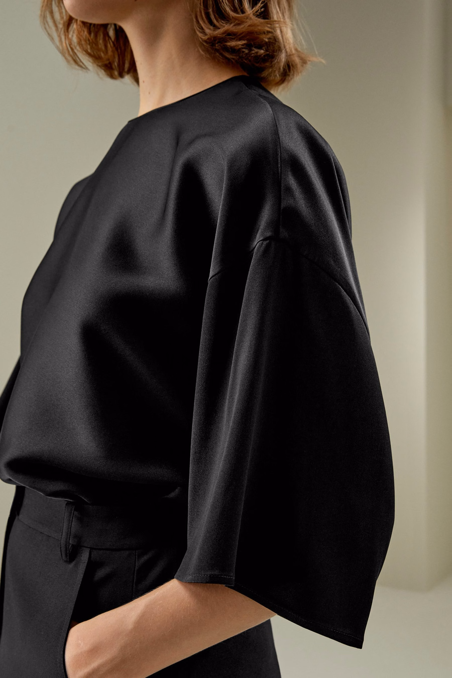 Blouse en soie décontractée à col rond