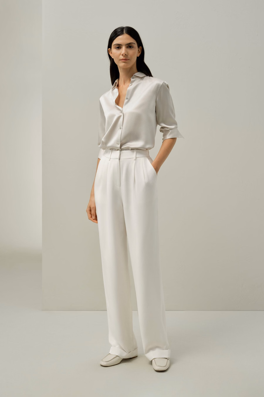 Chemise en Soie à Col Élargi
