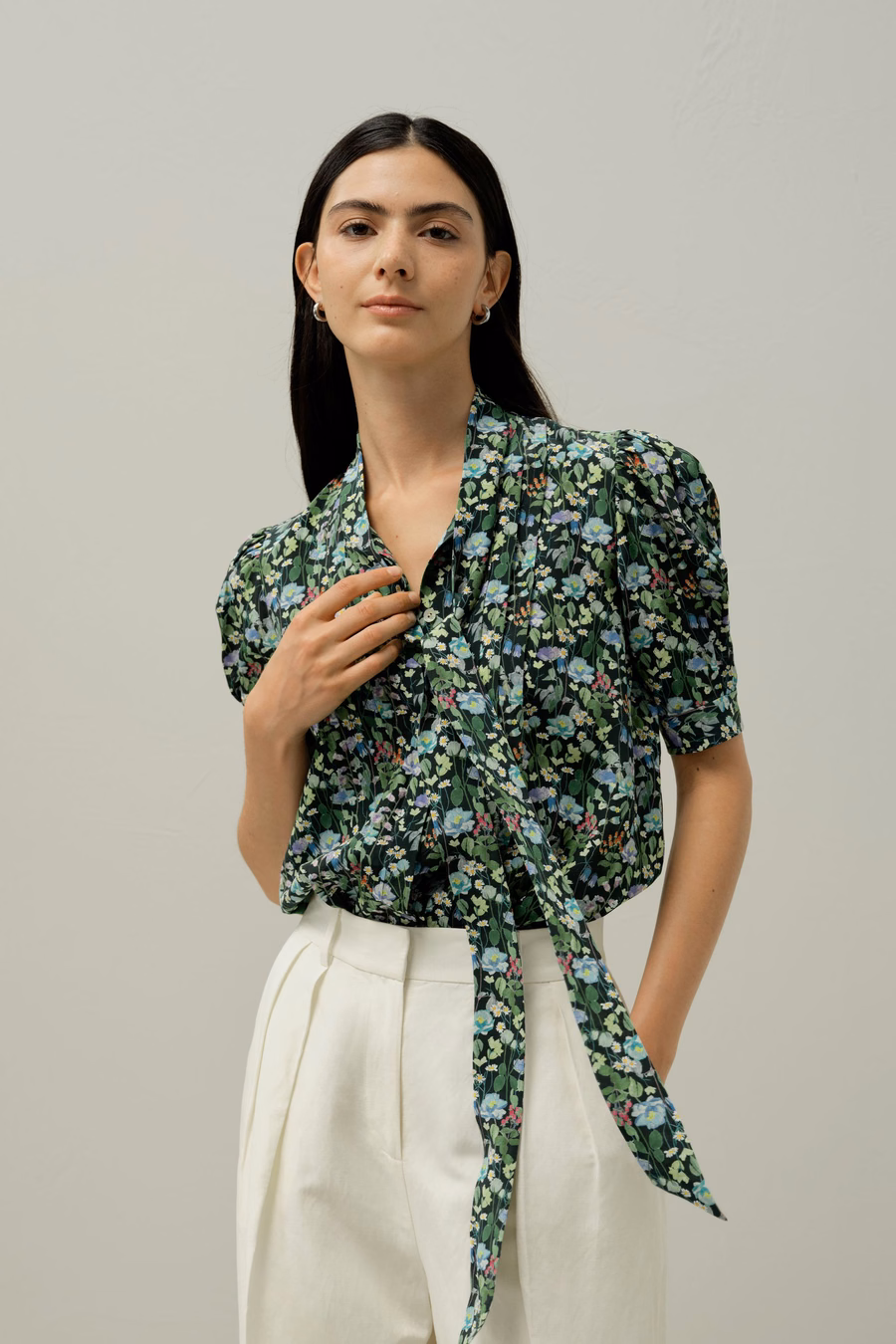 Bluette à manches bouffantes - Fabriquée avec du tissu Liberty