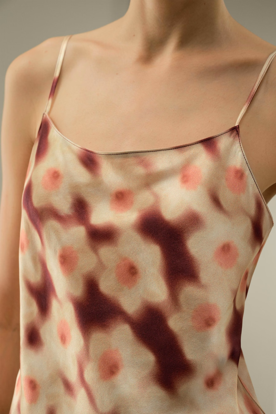 Débardeur en soie Daffodil Bloom – Fabriqué avec du tissu Liberty