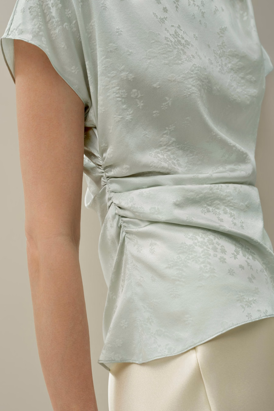 Haut en Soie Jacquard YING