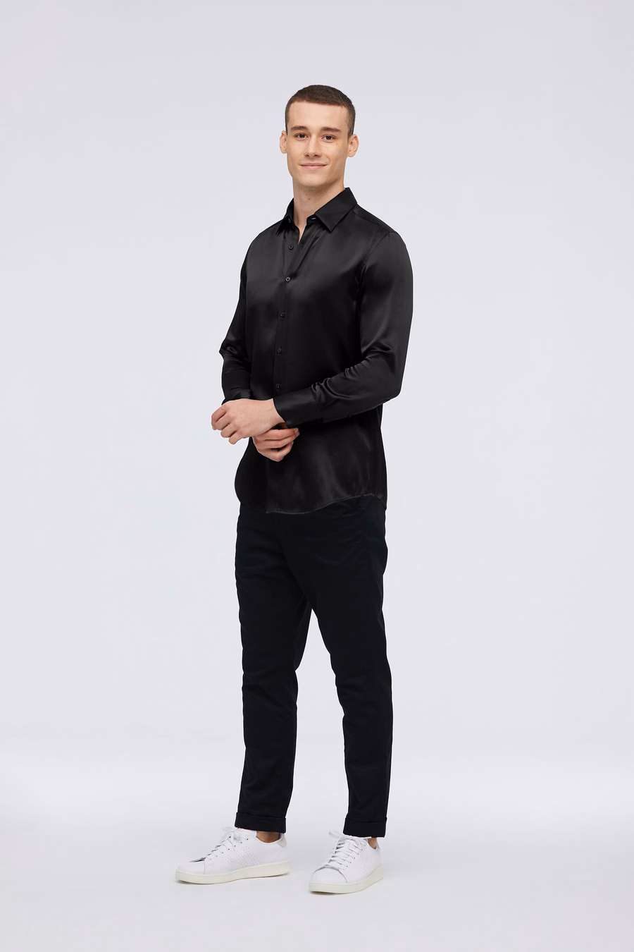 Chemise de base en soie de mûrier pour hommes
